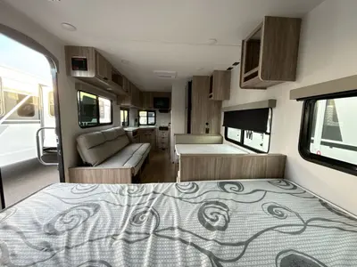 2025 Winnebago Access photo 36