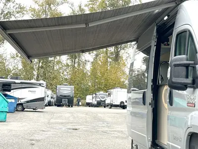 2019 Pleasure Way Lexor photo 17