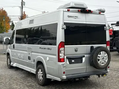 2019 Pleasure Way Lexor photo 7