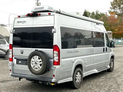 2019 Pleasure Way Lexor photo 9