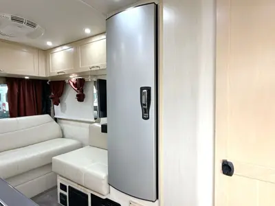 2019 Pleasure Way Lexor photo 30