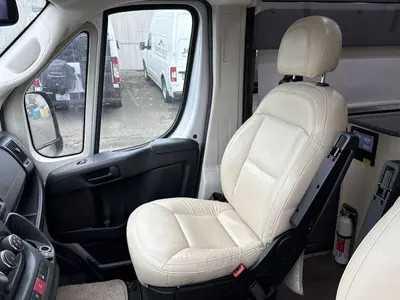 2019 Pleasure Way Lexor photo 21