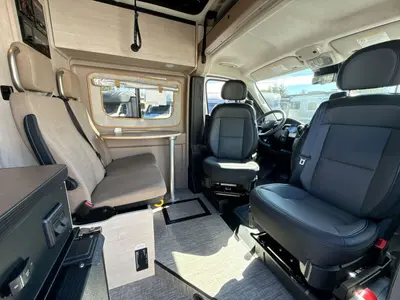 2027 Winnebago Solis photo 36
