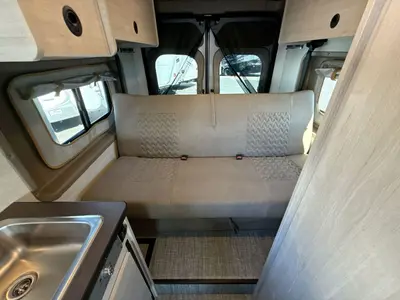 2027 Winnebago Solis photo 31