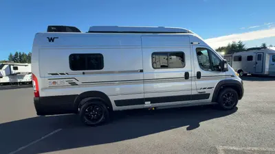 2027 Winnebago Solis photo 5