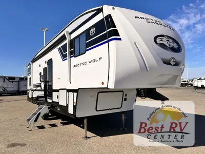 New 2027 Forest River Cherokee Arctic Wolf 285OPT