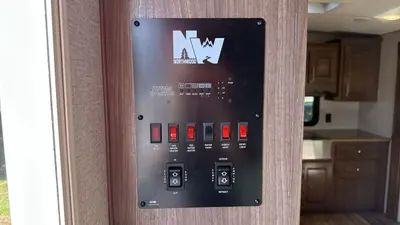 2021 Northwood MFG Arctic Fox photo 21