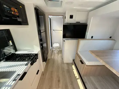 2026 Winnebago Micro Minnie photo 15