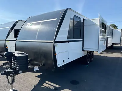 2026 Winnebago Micro Minnie photo 5