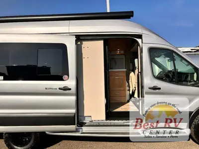 2027 Coachmen Beyond photo 9