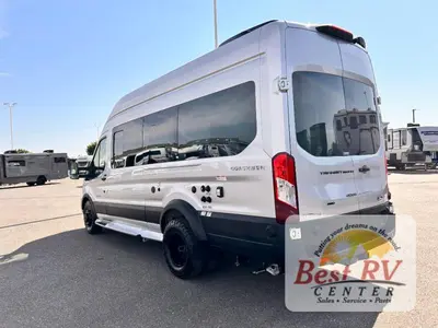2027 Coachmen Beyond photo 5