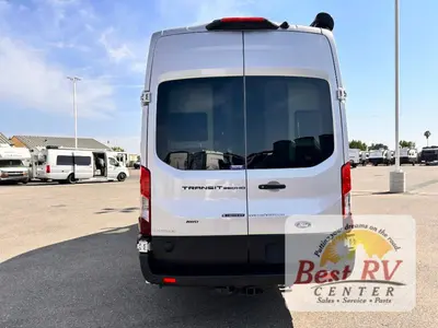 2027 Coachmen Beyond photo 4