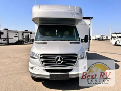 2025 Winnebago Navion photo 8