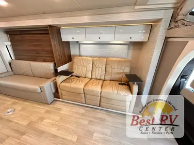 2025 Winnebago Navion photo 14