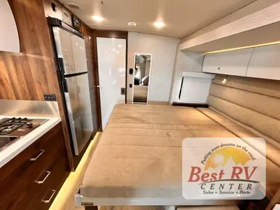 2025 Winnebago Navion photo 43