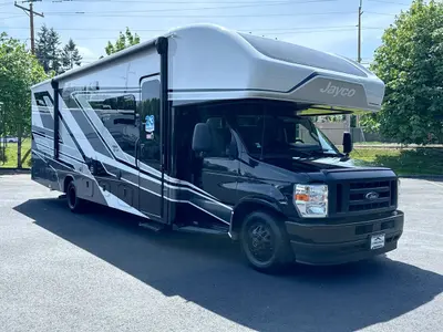 New 2026 Jayco Greyhawk 29MV