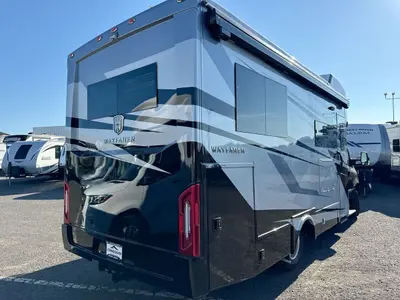 2026 Tiffin Motorhomes Wayfarer photo 9