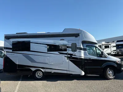 2026 Tiffin Motorhomes Wayfarer photo 10