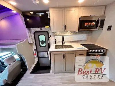 2027 Thor Motor Coach Omni Trail photo 25
