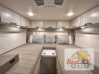 2027 Thor Motor Coach Omni Trail photo 45