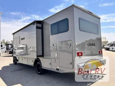 2027 Thor Motor Coach Omni Trail photo 6