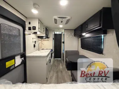 2022 Jayco Jay Flight SLX Western Baja Edition photo 10