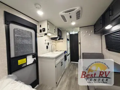 2022 Jayco Jay Flight SLX Western Baja Edition photo 15