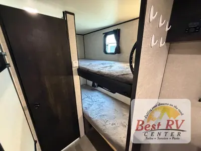 2022 Jayco Jay Flight SLX Western Baja Edition photo 29