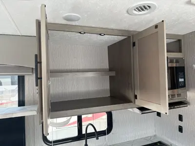 2022 Coachmen Freelander photo 17