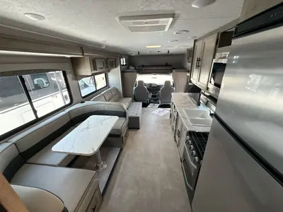 2022 Coachmen Freelander photo 26