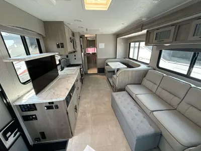 2022 Coachmen Freelander photo 25
