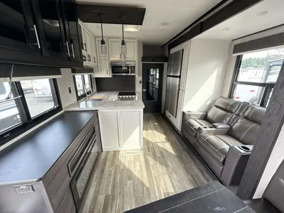 2020 Jayco Seismic photo 41