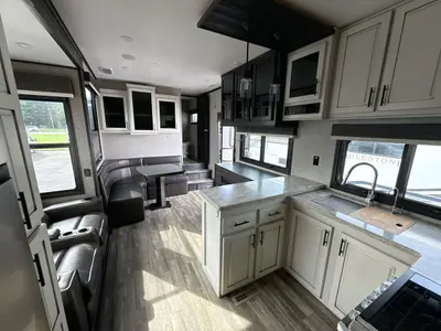 2020 Jayco Seismic photo 42