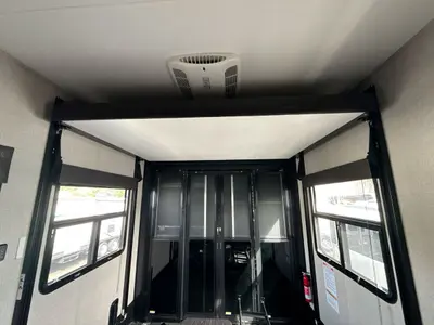 2020 Jayco Seismic photo 39