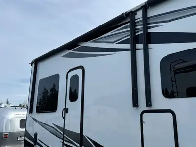 2020 Jayco Seismic photo 13