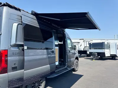 2026 Remote Vans Oasis Series photo 13