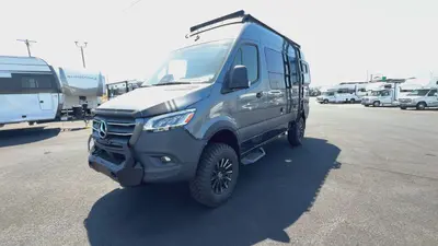 2026 Remote Vans Oasis Series photo 5