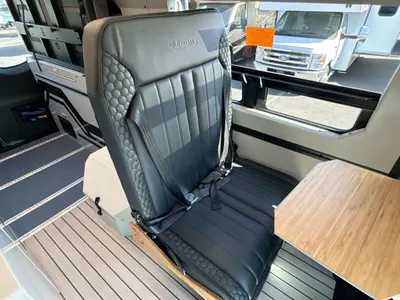 2026 Remote Vans Oasis Series photo 25