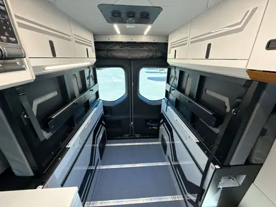2026 Remote Vans Oasis Series photo 37