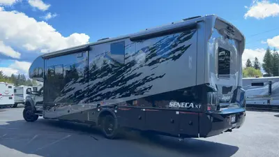 2026 Jayco Seneca photo 10