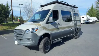 2026 Storyteller Overland Classic Mode photo 8