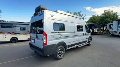 2027 Winnebago Solis photo 4