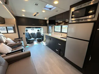 2026 Renegade Vienna photo 32