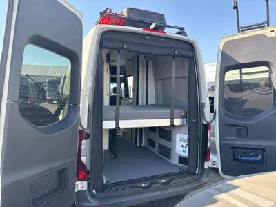 2022 Winnebago Revel photo 10