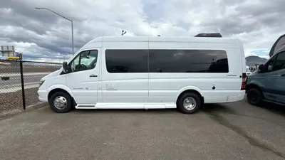 2019 Coachmen Galleria photo 6