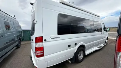 2019 Coachmen Galleria photo 10
