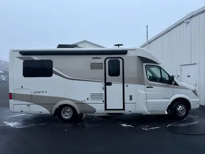 2016 Leisure Travel Unity photo 10