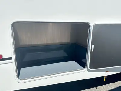 2027 Entegra Coach Odyssey photo 18