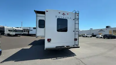 2027 Entegra Coach Odyssey photo 7