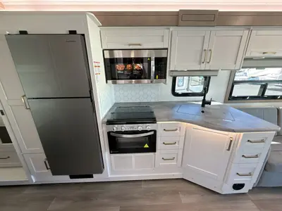 2027 Jayco Alante photo 35